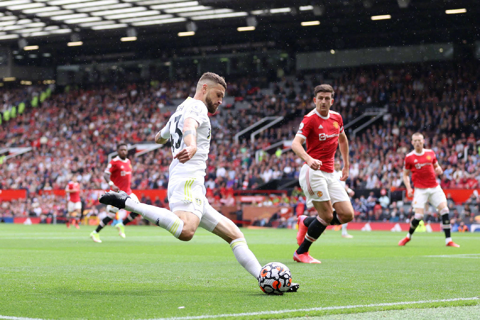 体育英超：热刺3-2布伦特福德 升至第四